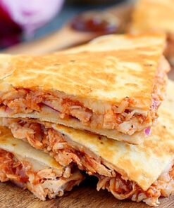 BBQ Chicken, Red Onions & Cheddar